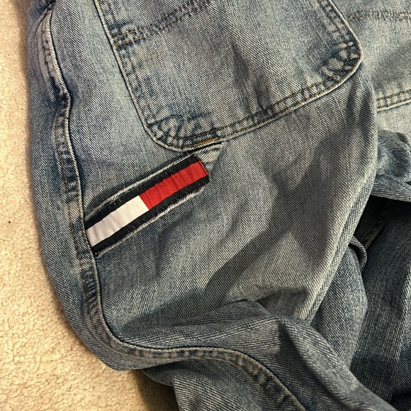 Vintage Tommy Hilfiger Mens 34x32 Baggy Wide Leg Denim Jeans Blue - Picture 9 of 9